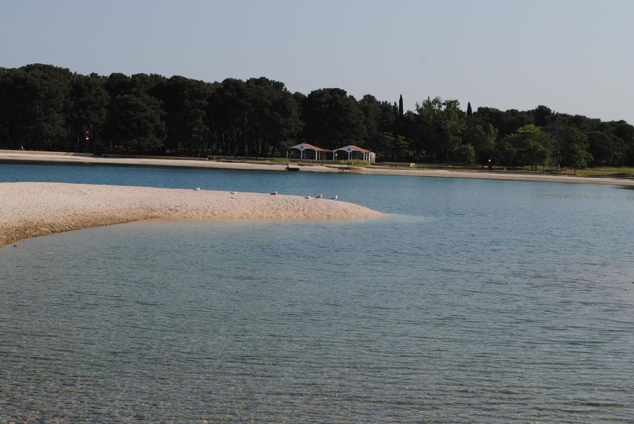 Holiday Home Ana Πούλα Εξωτερικό φωτογραφία